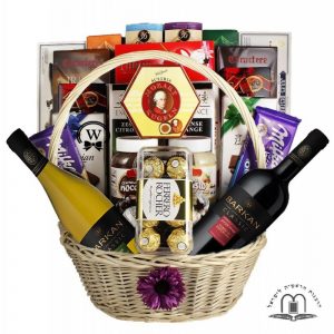 Exodus Double Party – Passover Gift Basket